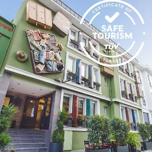 2* Hotel Poem