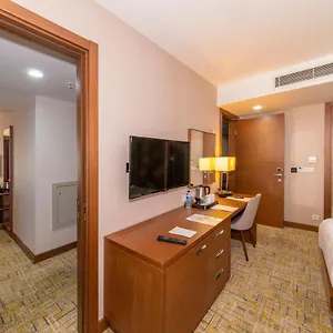 4* Hotel Land Park